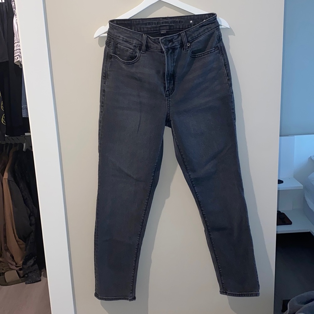 American Eagle Mom Jean